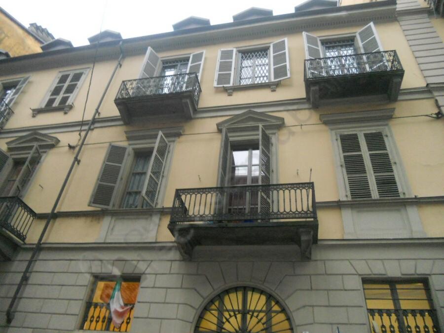 appartamento piemonte torino torino centro via camerana 358 1