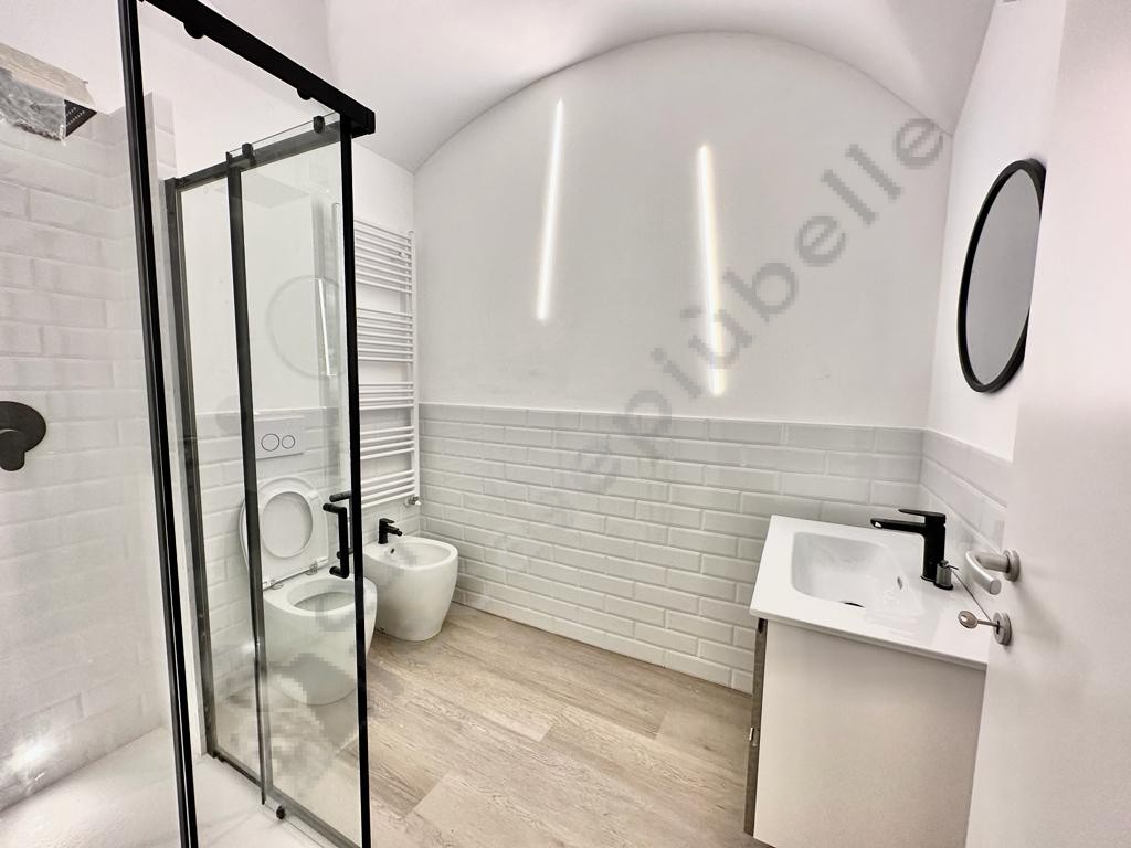 via_g_barolo_05