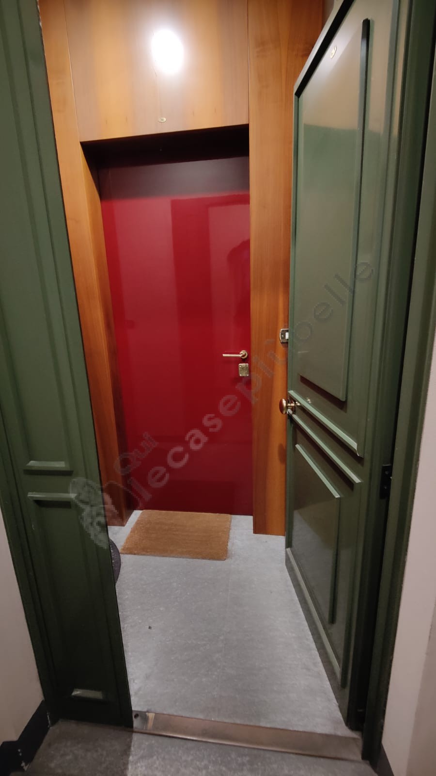 via-garibaldi-monolocale-piano-alto-in-stabile-del-700 (7)